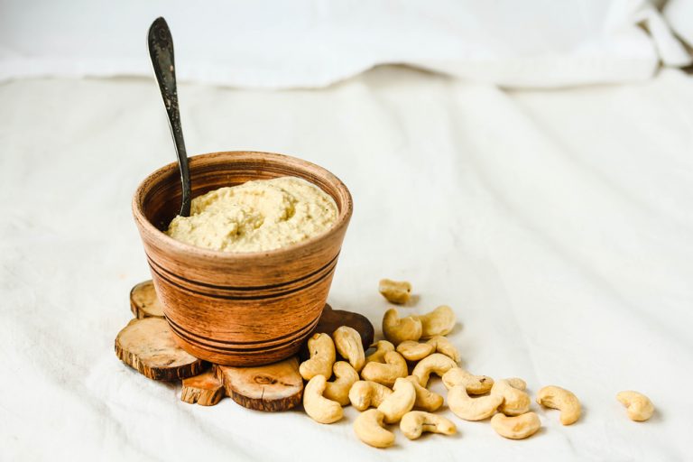 Low Glycemic Cashew Hummus