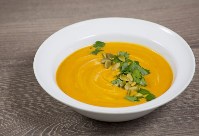 Curry Sweet Potato Soup (packed with antioxidants and fights